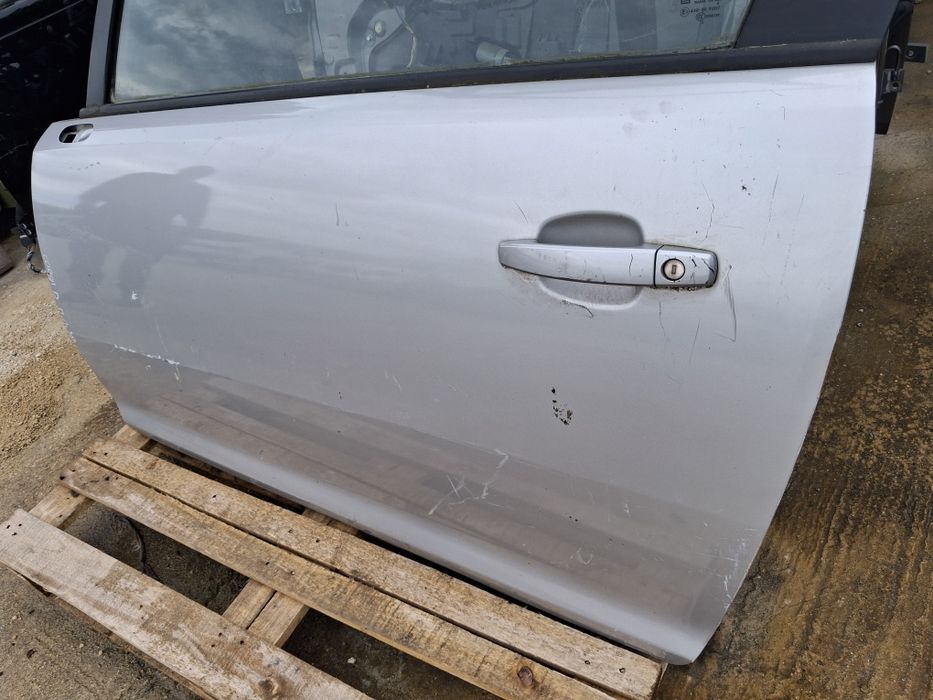 Врата Opel Corsa D 2008г.
