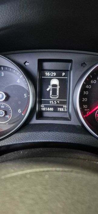 Фолксваген Голф 6  1.6 TDI CAY 2010 г. VW Golf автомат – само на части