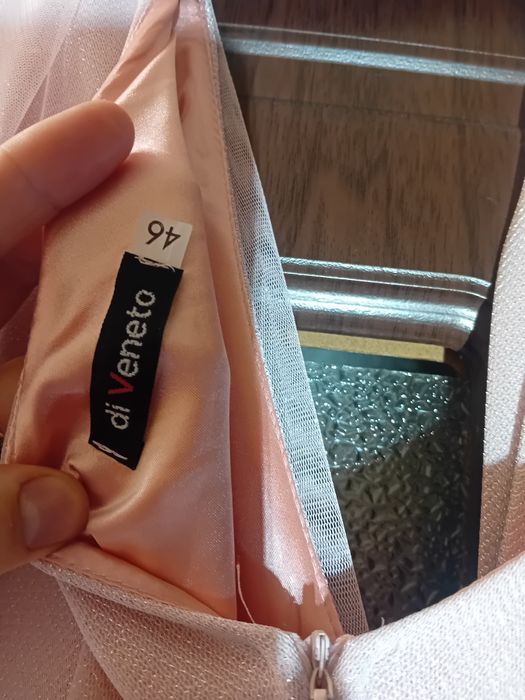 Vand rochita in stare perfecta