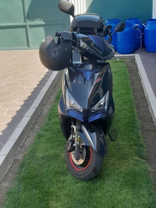 Скутер обмен  продаётся