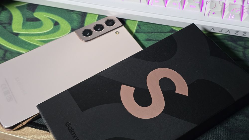 Samsung S22+ 8/128