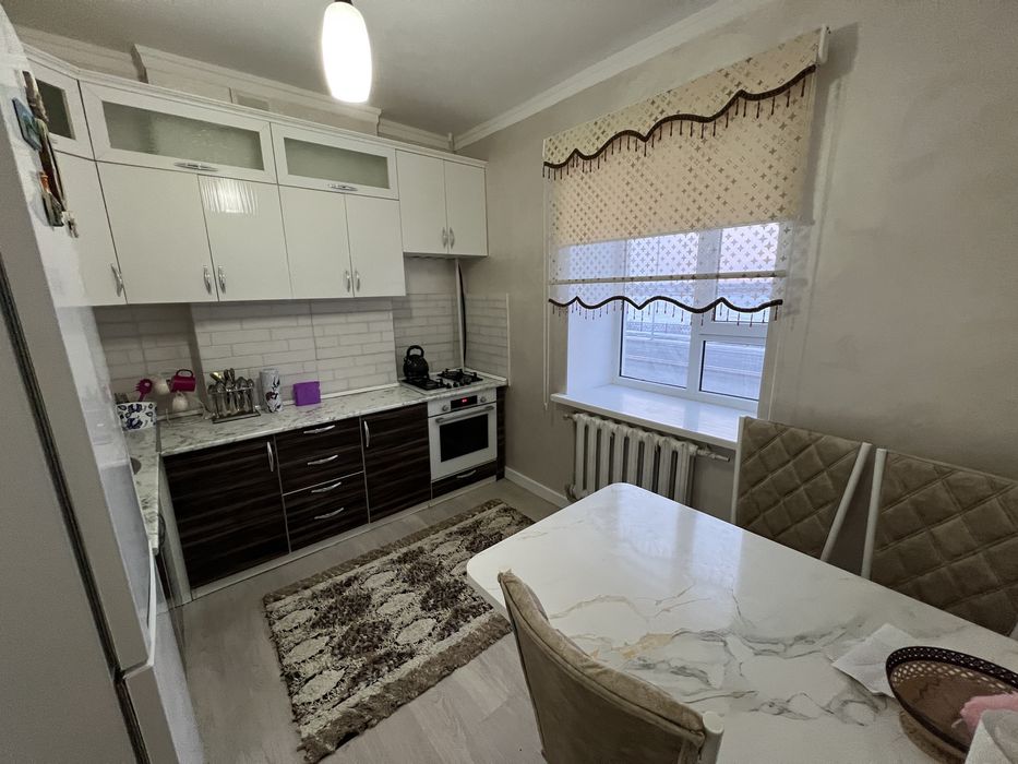 Мкр.Арайдан 3-этаждан 2-комн квартира