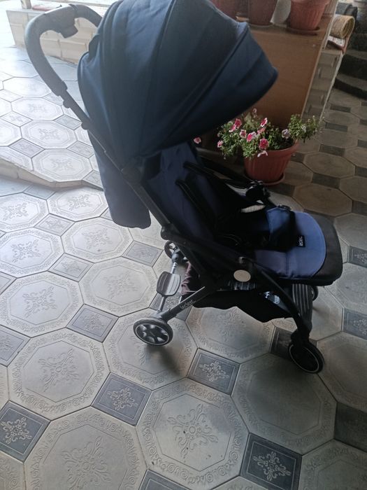 Продам детскую каляску