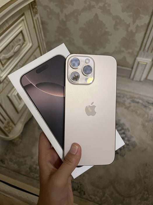 iPhone 16 Pro Max