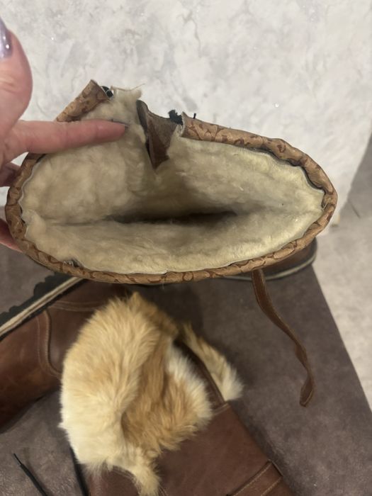 Продам мужские унты