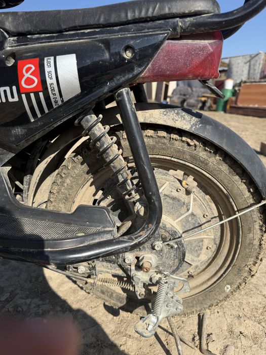 Скутер,электронный скутер