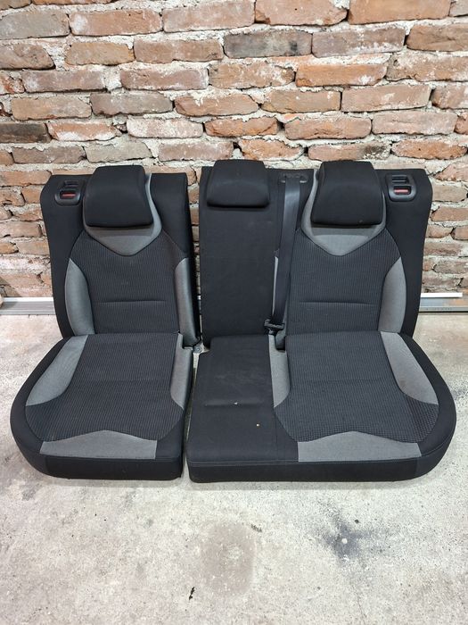 Седалки за пежо 308