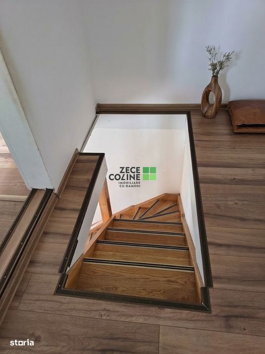 Casa Tomesti Deal la asfalt teren 1000 mp