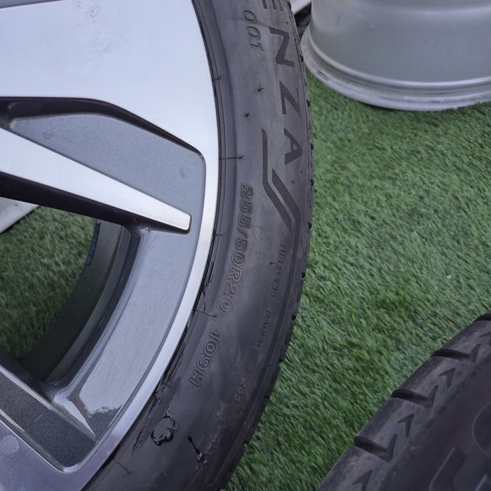 Jante R 20 5x112 Audi Q8 E-tron cu 255 50 20 Bridgestone 2022 7 mm