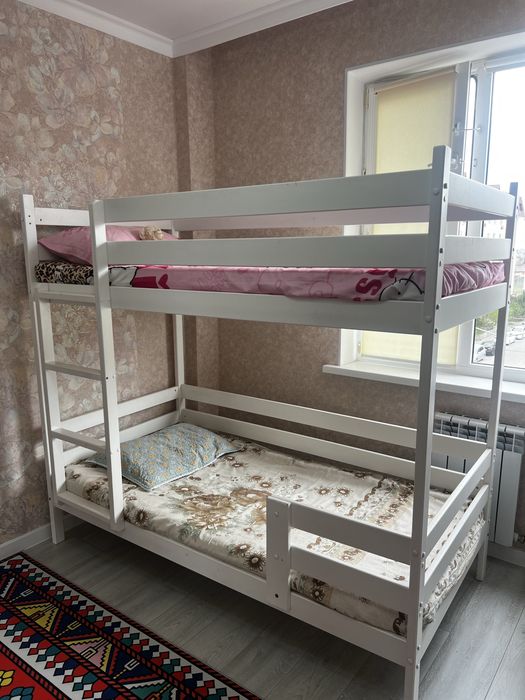 Продаеся двухъярустный кровать