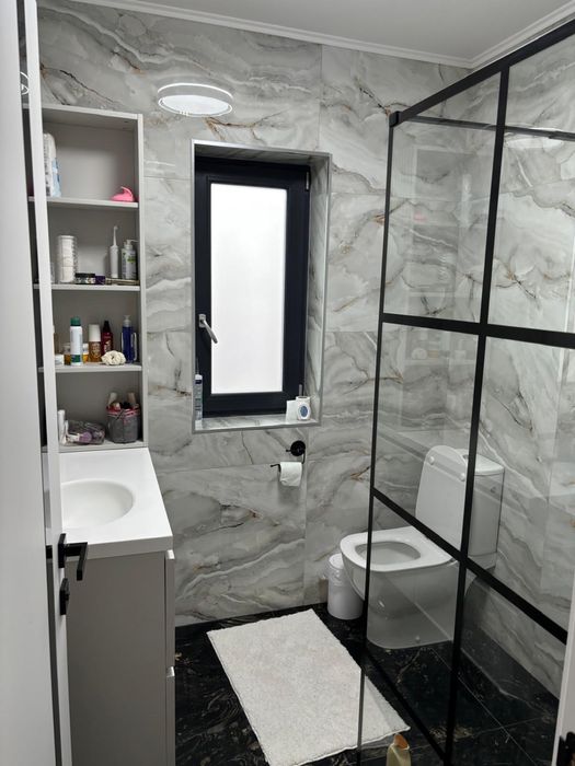 Casa parter plus etaj zona Selgros