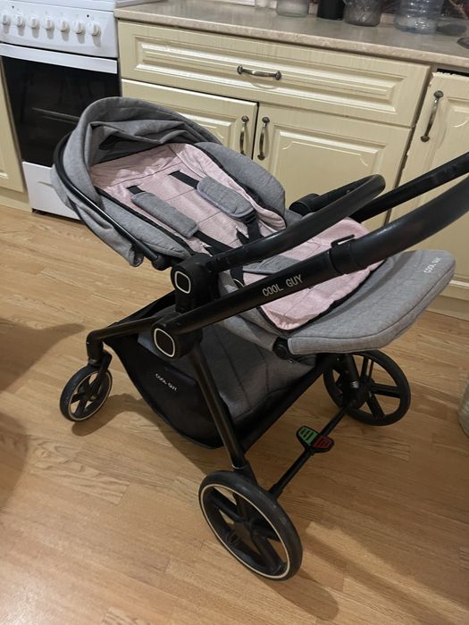 Детская коляска продается срочно