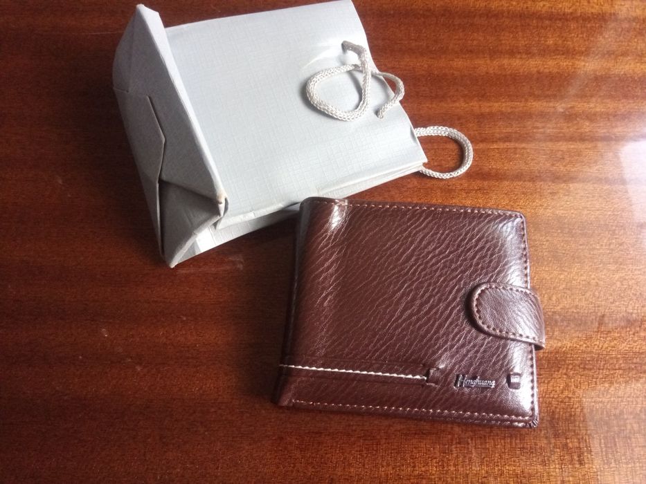 Кожено портмоне кафяво