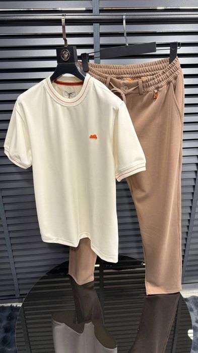 Мъжки екипи различни модели