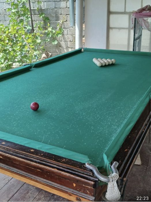 Билярд сатылады.