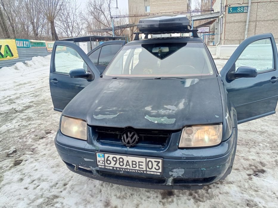 Авто Volkswagen jetta 4
