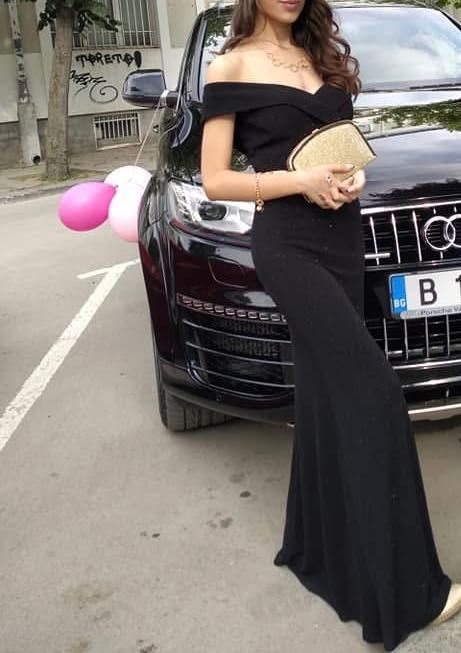 Бляскава,черна,официална бална рокля