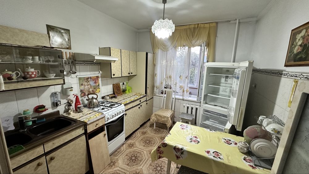 Продам квартиру район новостройка