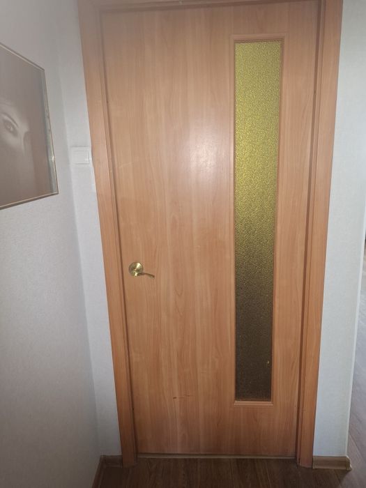 Продам двери межкомнатные