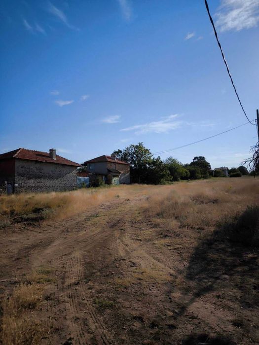 Продава се Парцел в с. Аврен, Област Варна - 1050 кв.м за 26 €/кв.м - Снимка #5