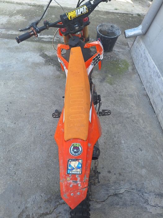 Vînd cross ultra