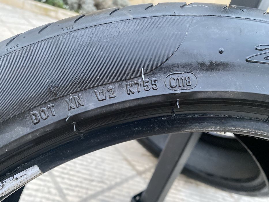 Летни гуми Pirelli Pzero 245 45 19