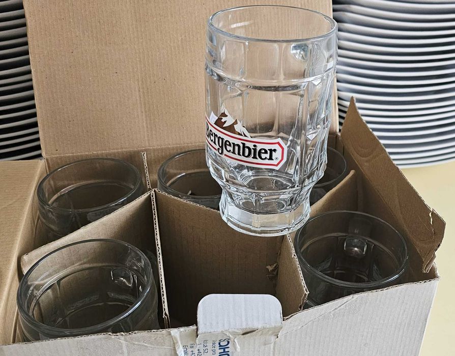 Halbe de bere noi, stella artois, bergenbier, staropramen si becks