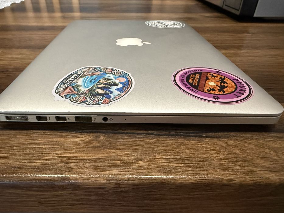 Macbook pro 13” i5 2,7 ram8gb 256ssd