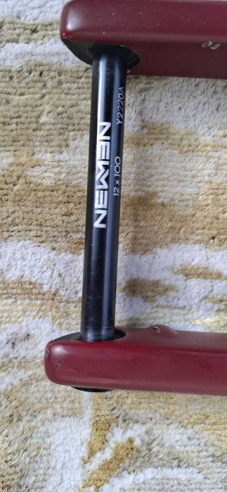 Furca cursiera/cyclocross/gravel Cube, full carbon, gat tappered 1 1/8" - 1 1.4", frana disc flat-mount, ax Newmen 12x100mm