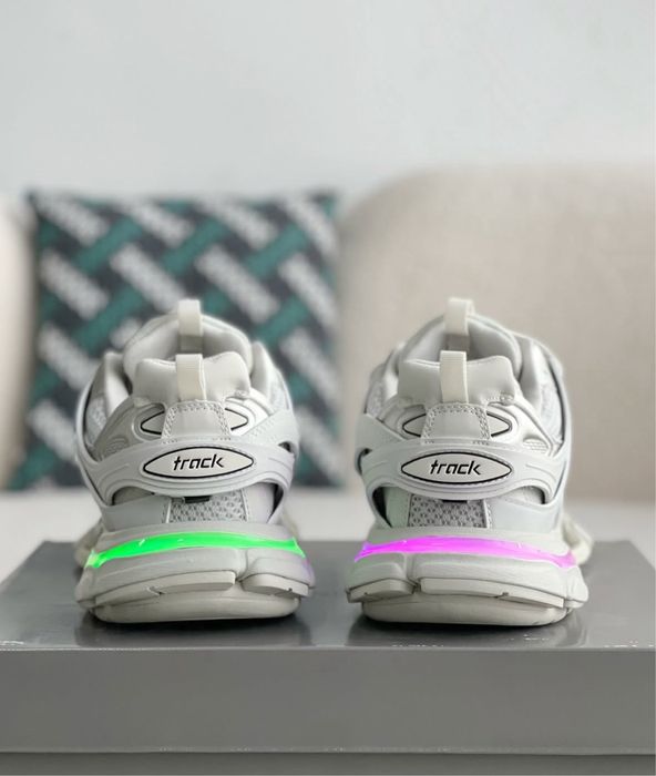 Balenciaga track white led