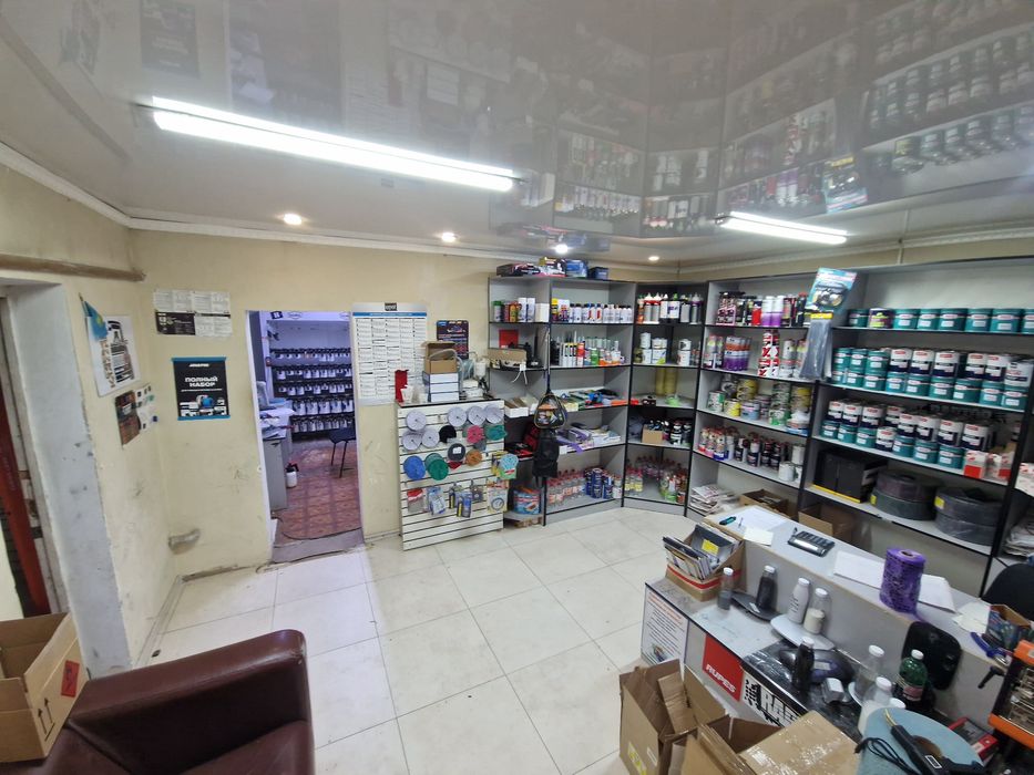 Сдам помещение под бизнес район Эталона 40кв