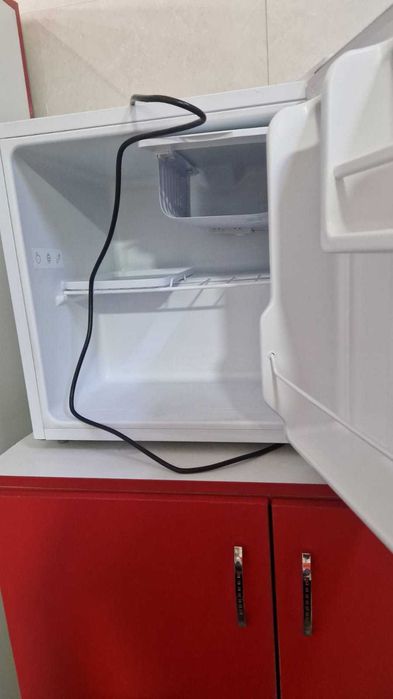 Холодильник новый