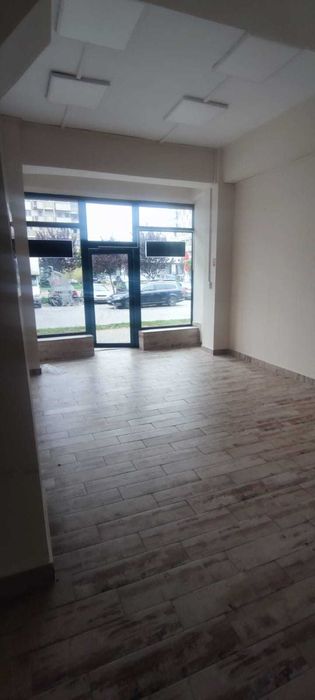 Oras,Pascani, inchiriez spatiu comercial ,parter   75 mp