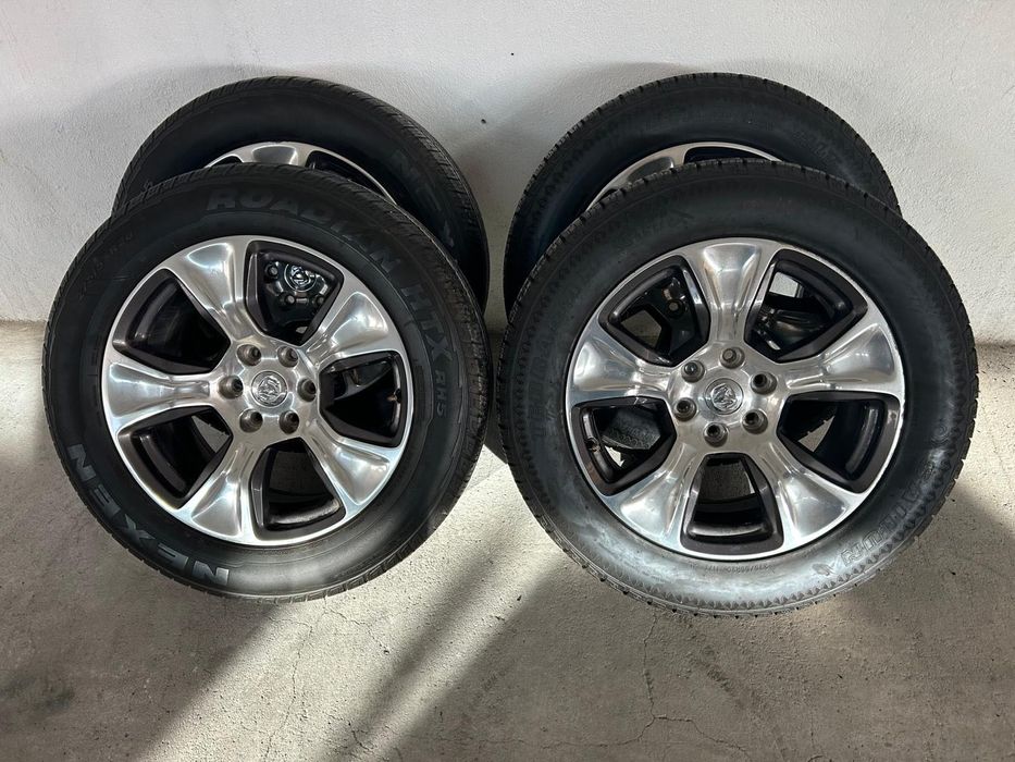 Джанти + гуми за Dodge RAM DT