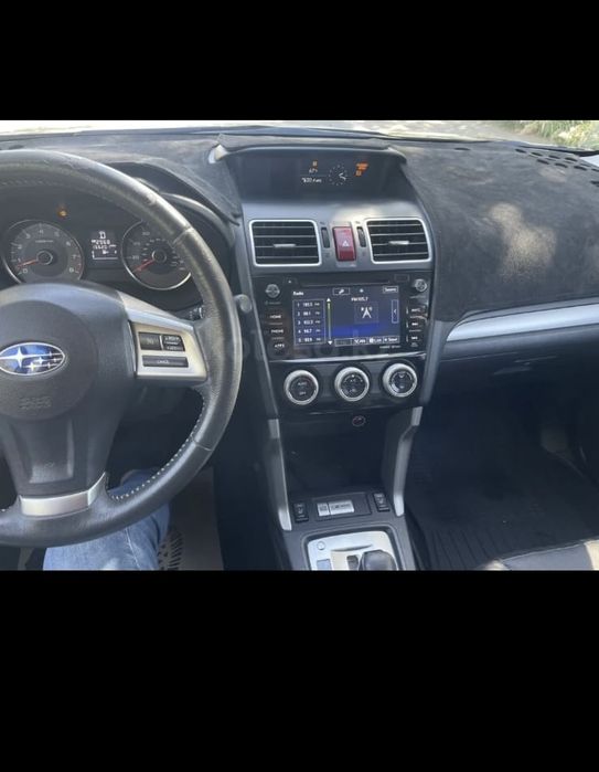 Subaru Forester 2015 года