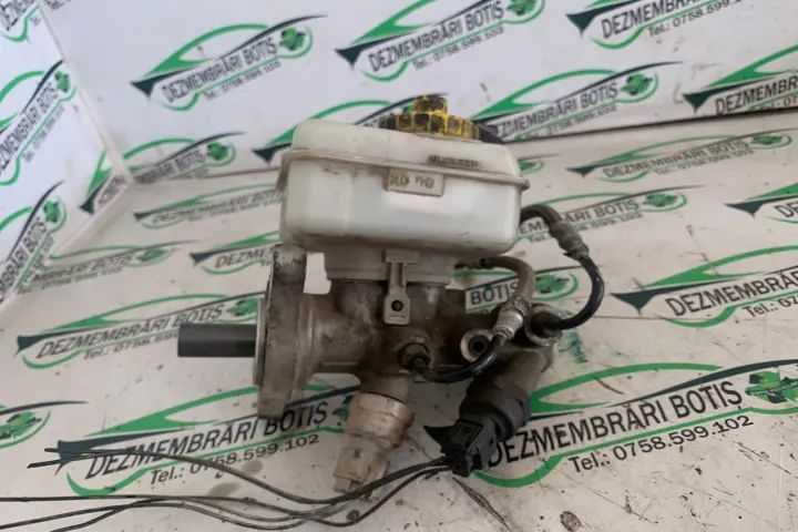 Pompa de frana Volkswagen VW Golf 2002 1.9 TDI MT (90 hp)