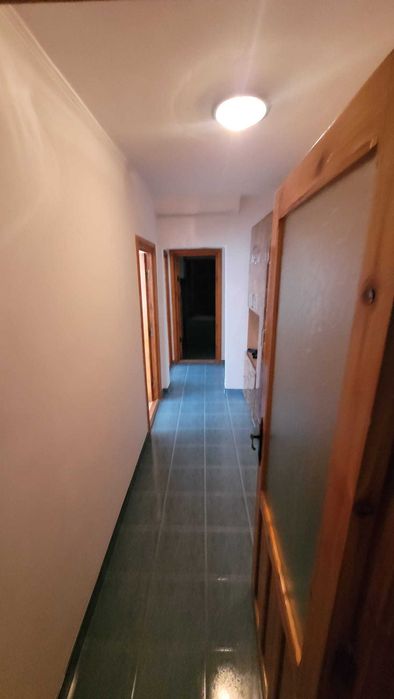 Inchiriez aparatament 3 camere Pascani