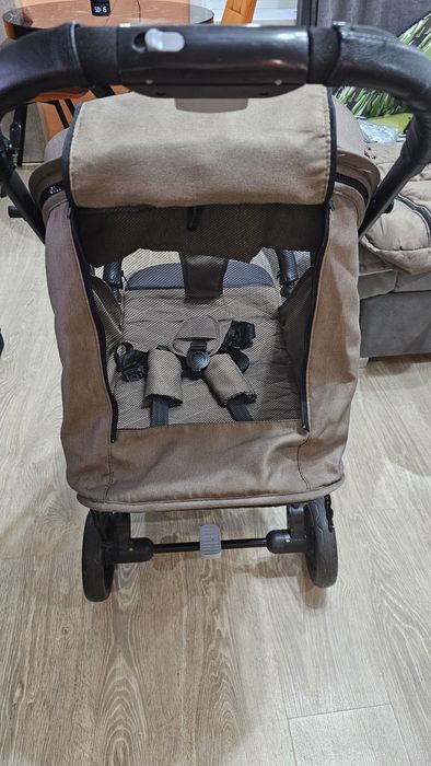 Продам всесезонную коляску