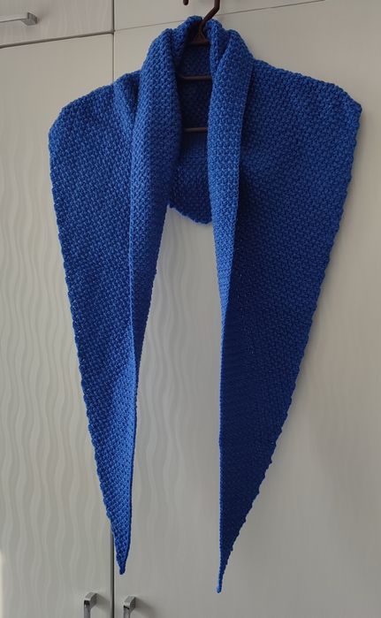 Шарф треугольный, бактус