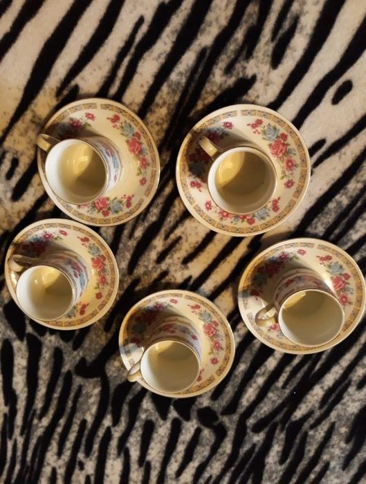 Сервиз за кафе/Нов