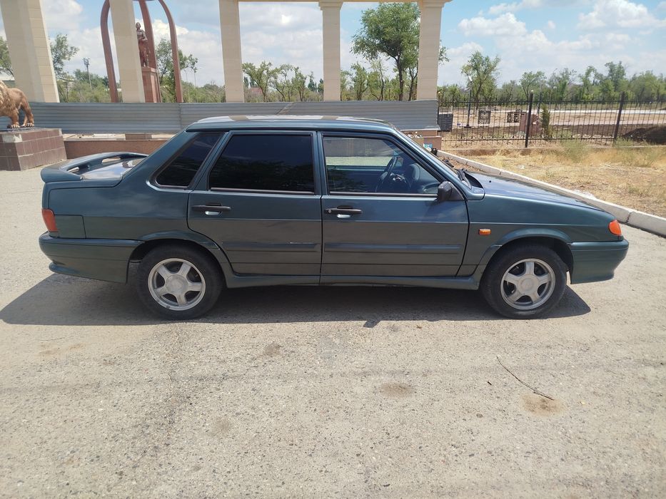 Продам машину лада 2115