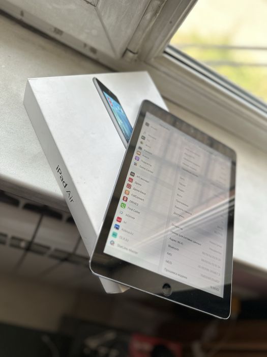 Продам IPad Air 64 GB