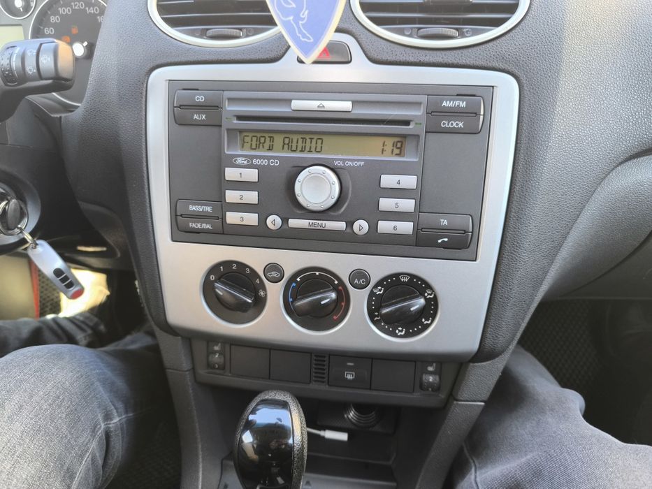 Продам авто Форд фокус -2.