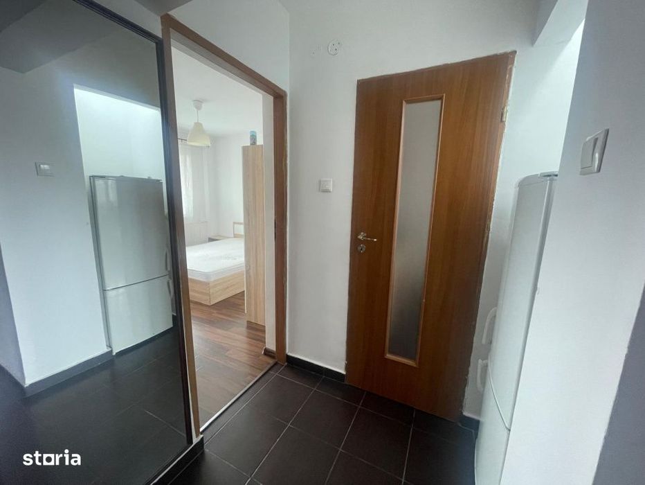 Apartament 2 camere, 45 mp, decomandat, zona Garii-Randez Vous