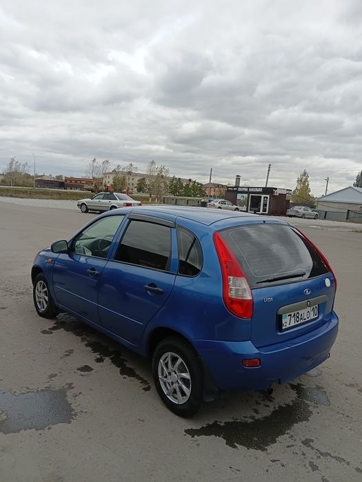 Продам машину в хорошем состояни.е