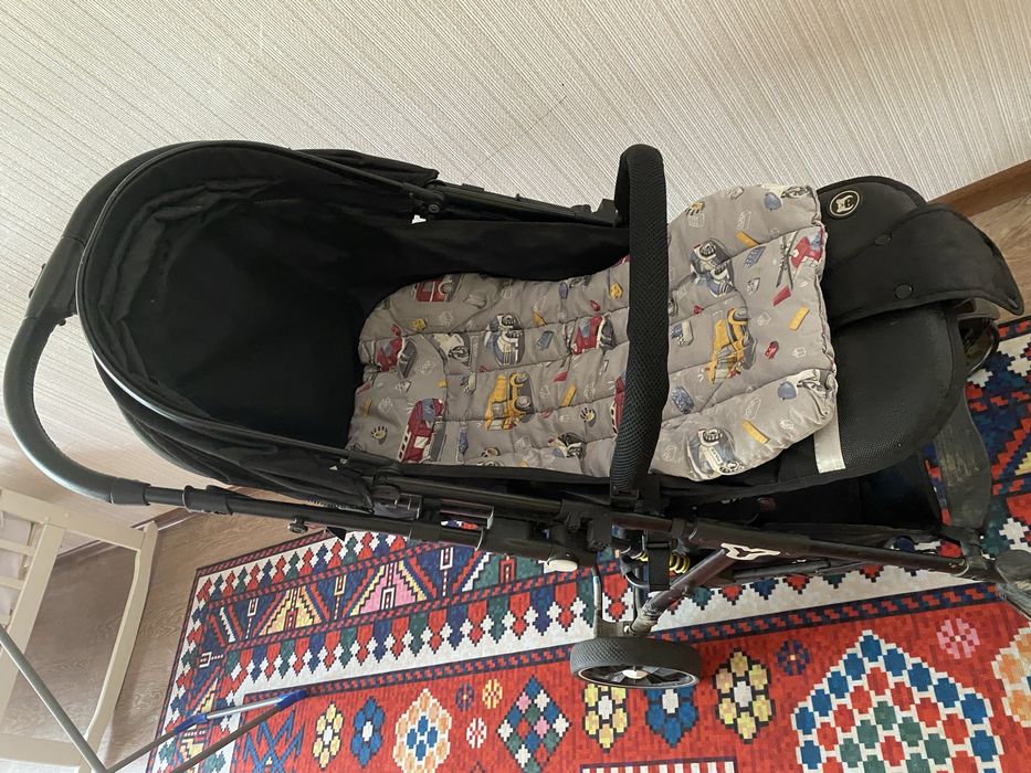 Детская коляска.