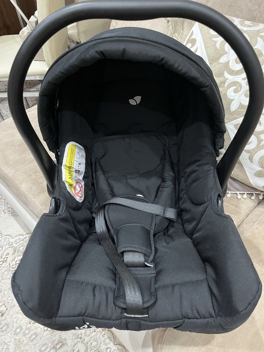 Продам автолюльку Joie, с рождения