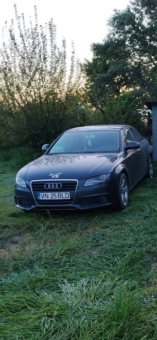 Vând urgent audi a4