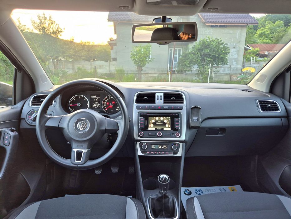 VOLKSWAGEN Polo 2014 — imagine 5