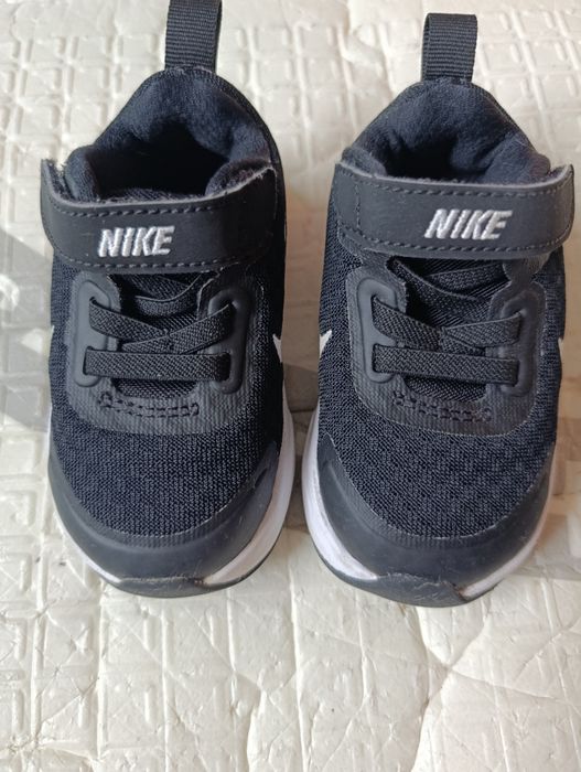 Бебешки маратонки Nike